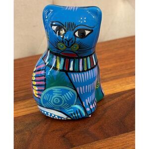 Cat Figurine Mexican Talavera Style Pottery Folk Art Hand‎ Painted Blue Colorful